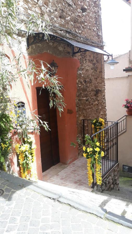 Roccia Dambra Apartamento Cori Exterior foto