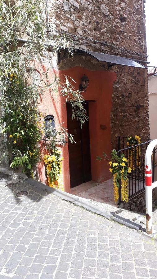 Roccia Dambra Apartamento Cori Exterior foto